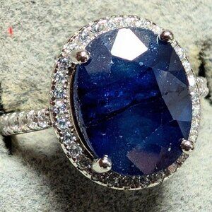 Silver 3.6G Blue Sapphire 3Ct Ring Size 8